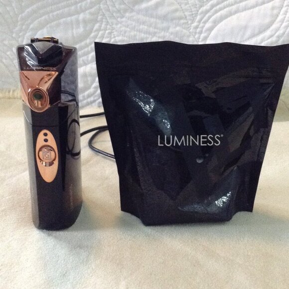 Luminess Pro Air Brush System, Hand Held with New Sealed Makeup. Model LB100 - Picture 1 of 10